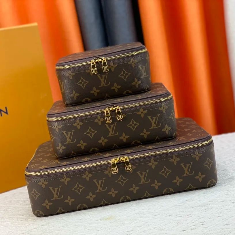 【LOUIS VUITTON】収納ケース