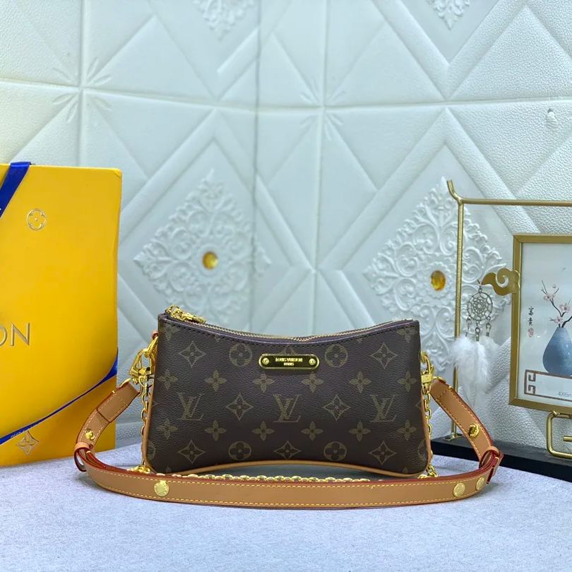 【LOUIS VUITTON】24x13x6CM