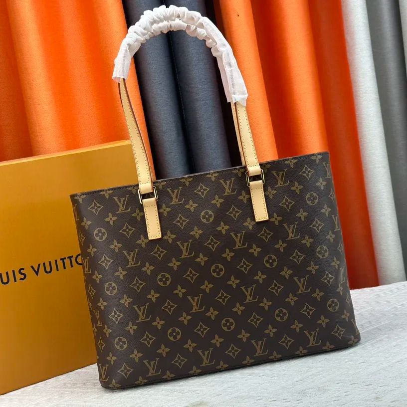 【LOUIS VUITTON】30*40.5*10.5CM