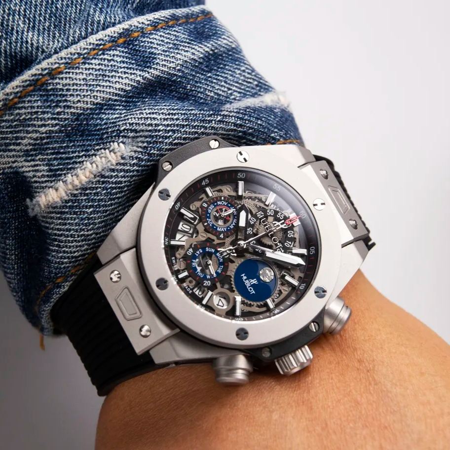 【20-25日間の輸送時間】【HUBLOT】45MM