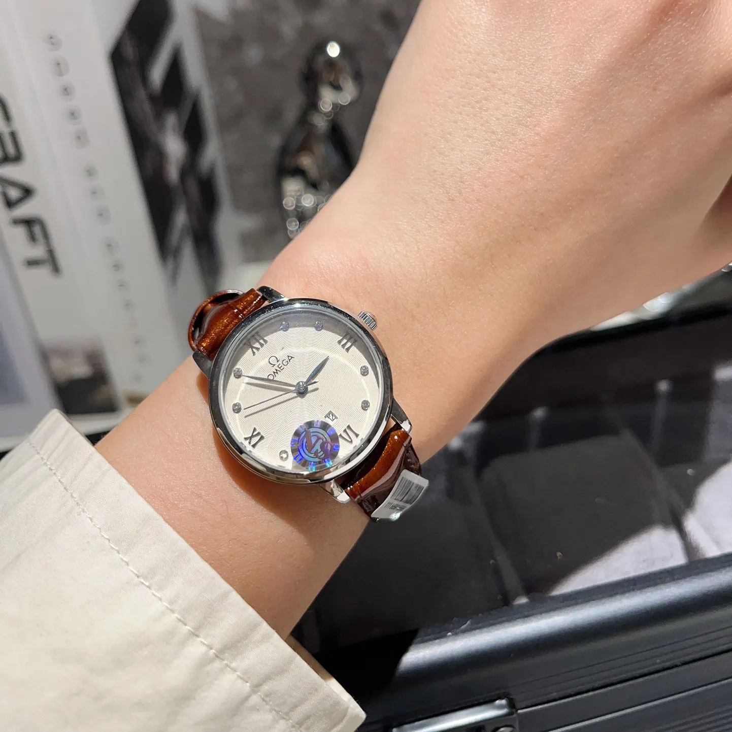【15-20日間の輸送時間】【OMEGA】レディース  34mm