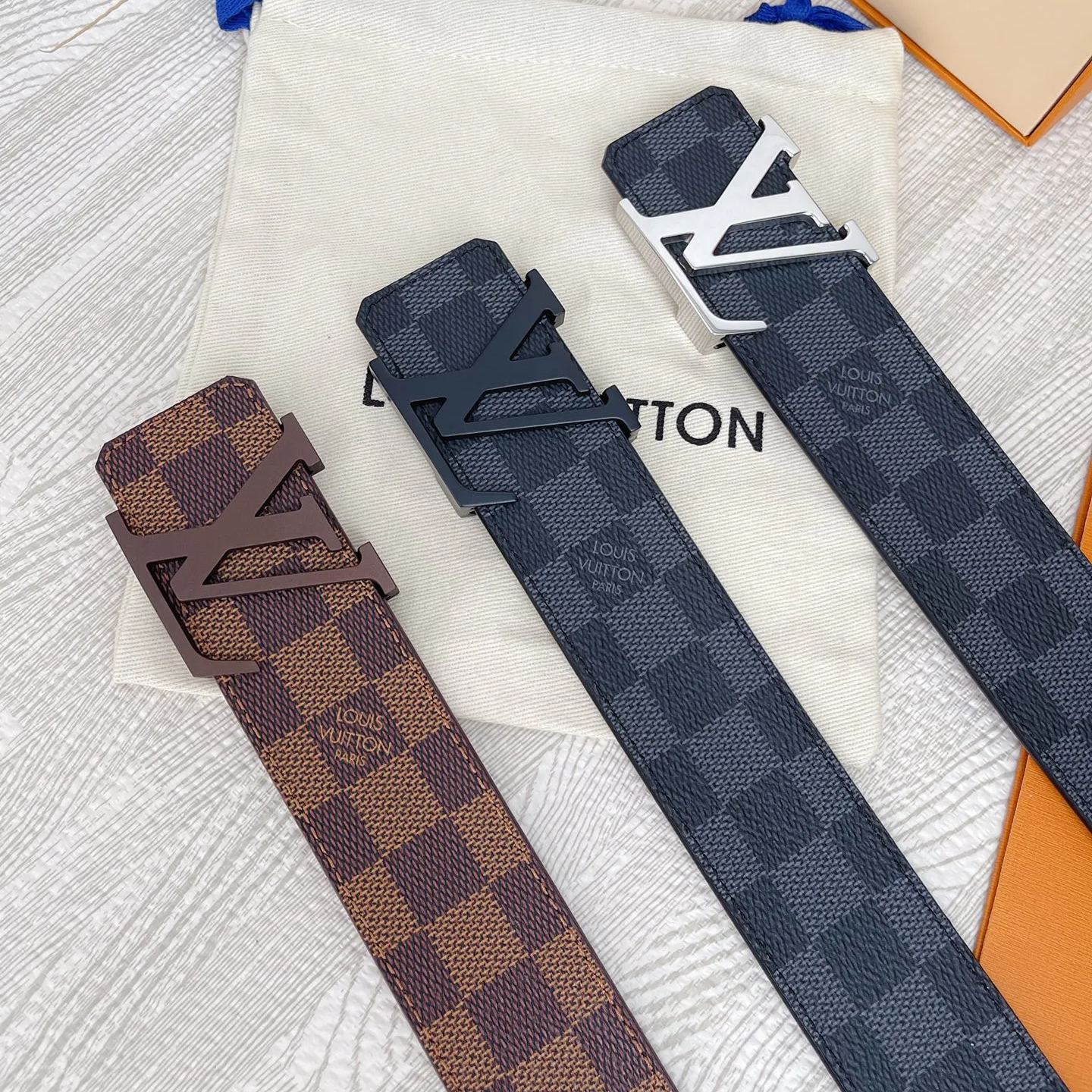 【Louis Vuitton】 メンズ  幅：4.0CM 長：105-125CM