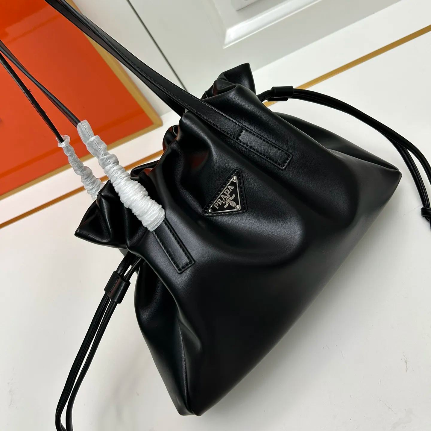 【PRADA】28x22x8cm