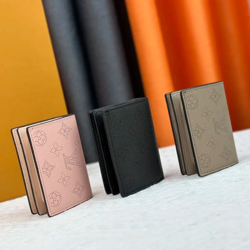 【LOUIS VUITTON】Cléa 12 x 9 x 3.5CM