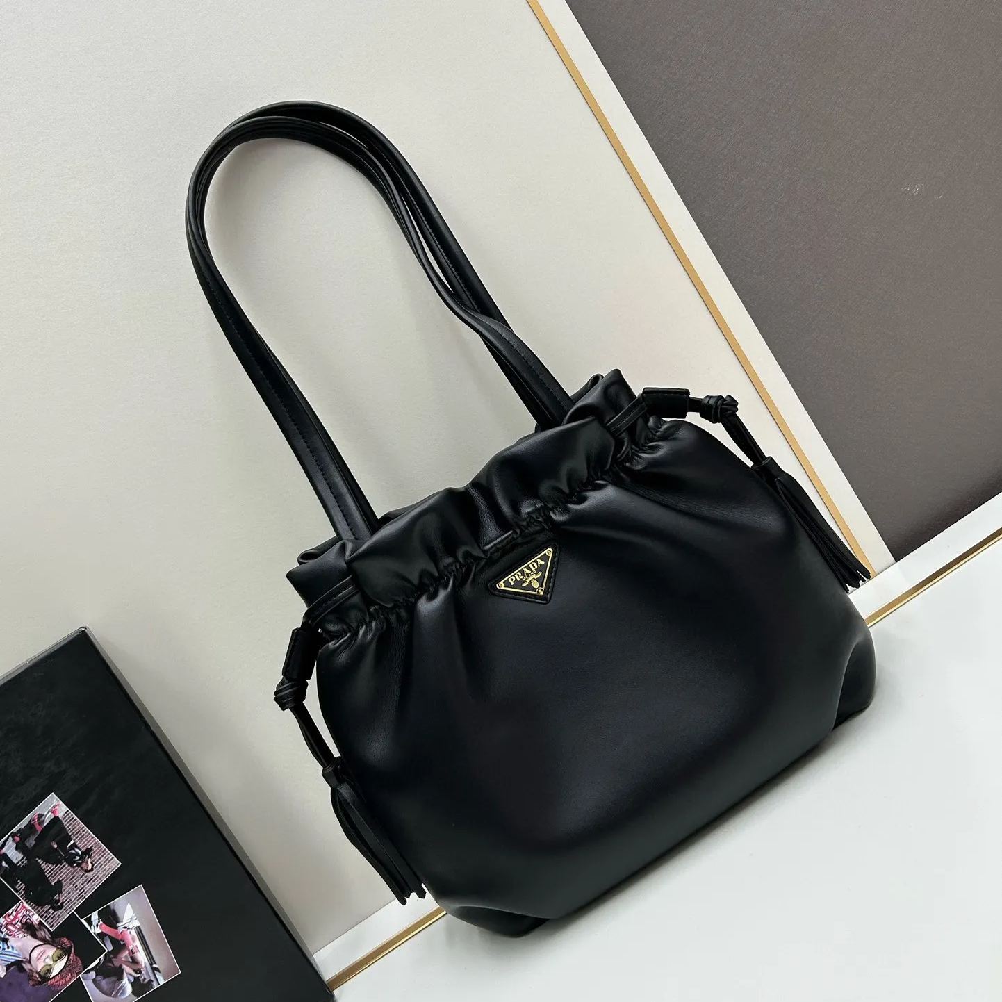 【PRADA】 24*25*11cm