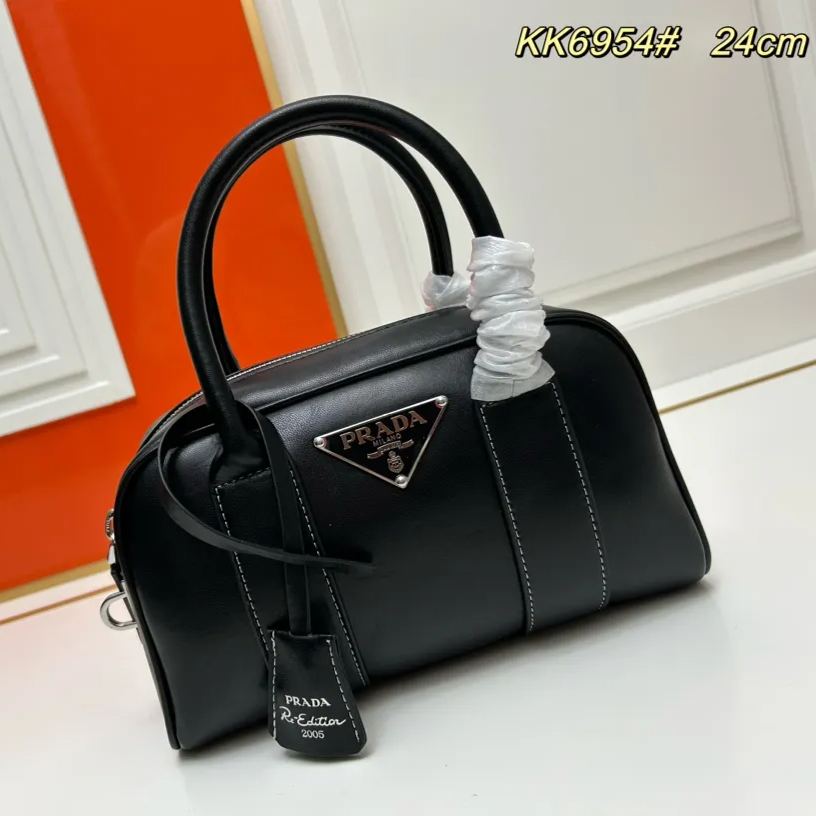 【PRADA】24*24*5cm