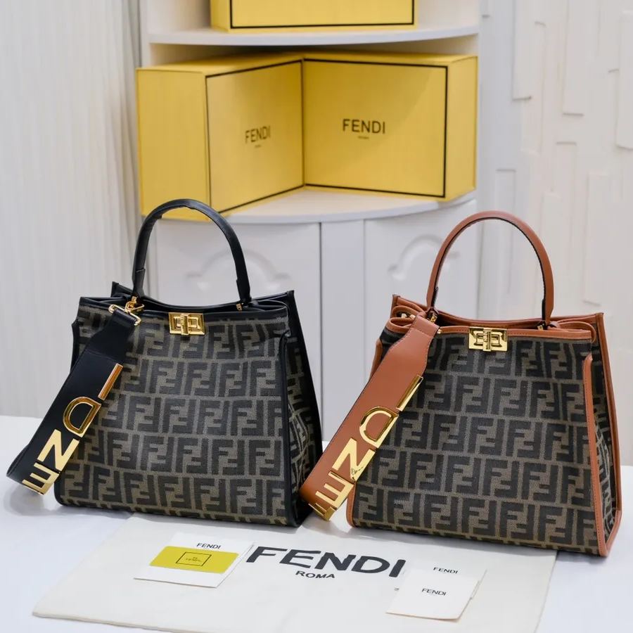 【Fendi】33*26*12CM