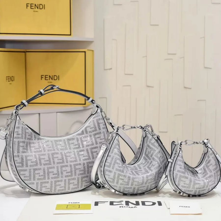 【Fendi】praphy
