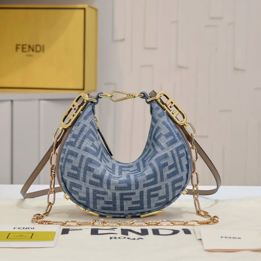 【Fendi】praphy