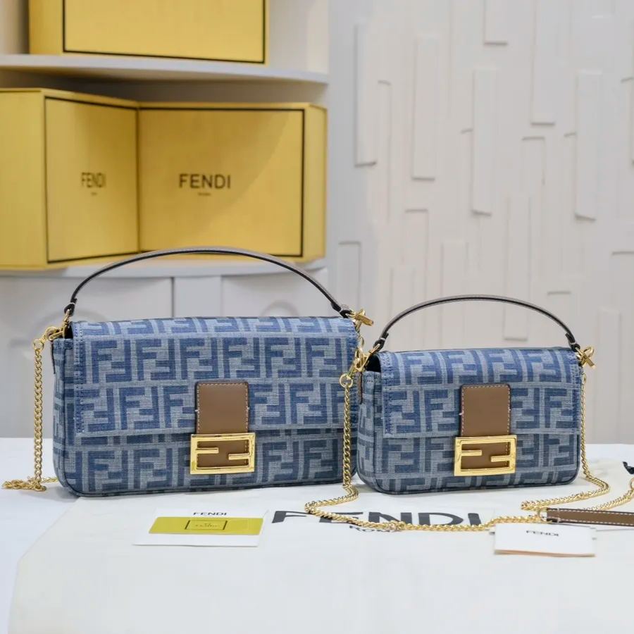 【Fendi】Baguette FF