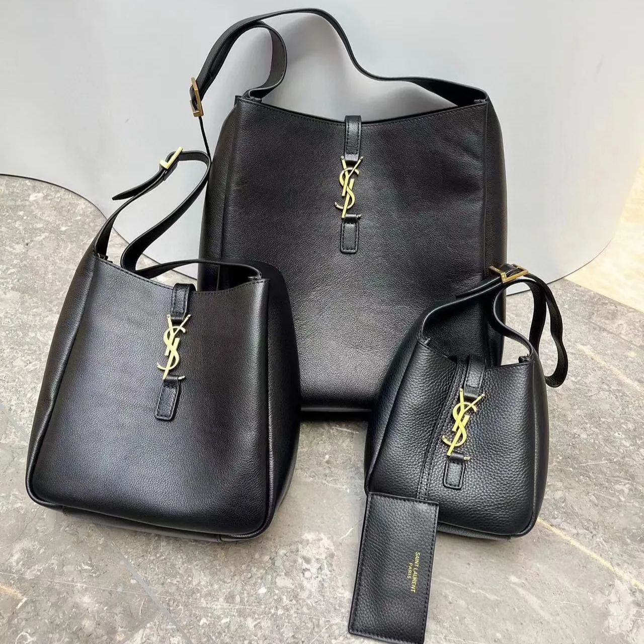 【Yves Saint Laurent】LE 5A7 baby 15×16×7cm