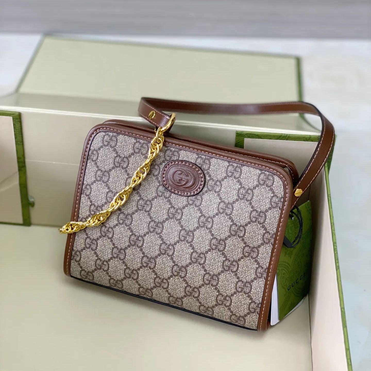 【GUCCI】19cm 26cm