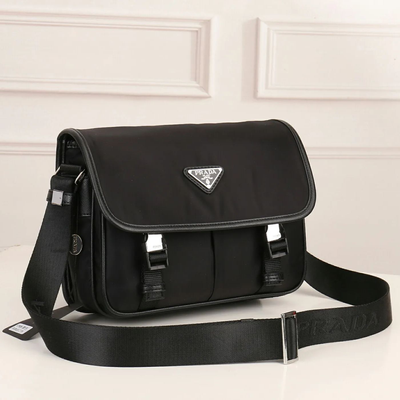 【PRADA】W26xH20xD9CM