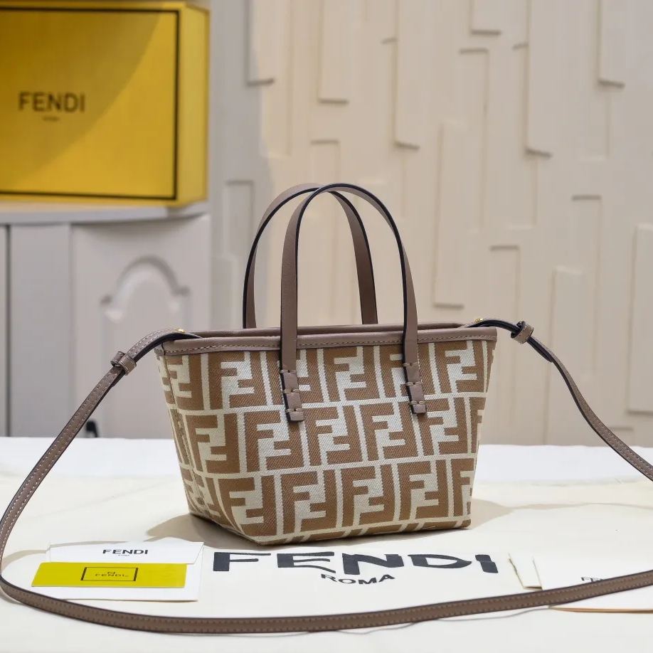 【Fendi】Roll 23*19.5*15CM