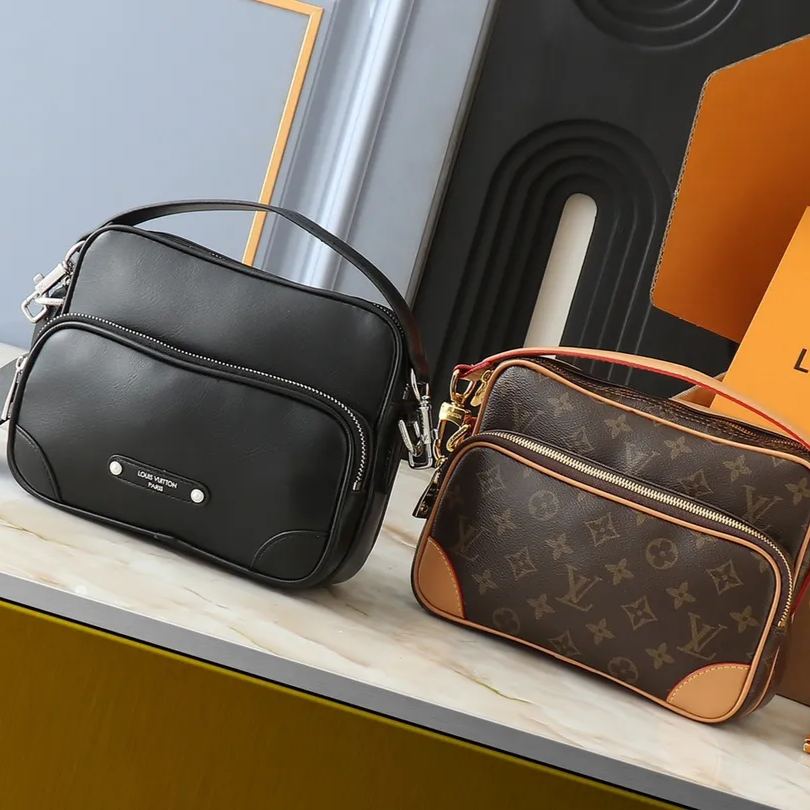 【LOUIS VUITTON】Nil  25.0 x 17.5 x 11.0 CM