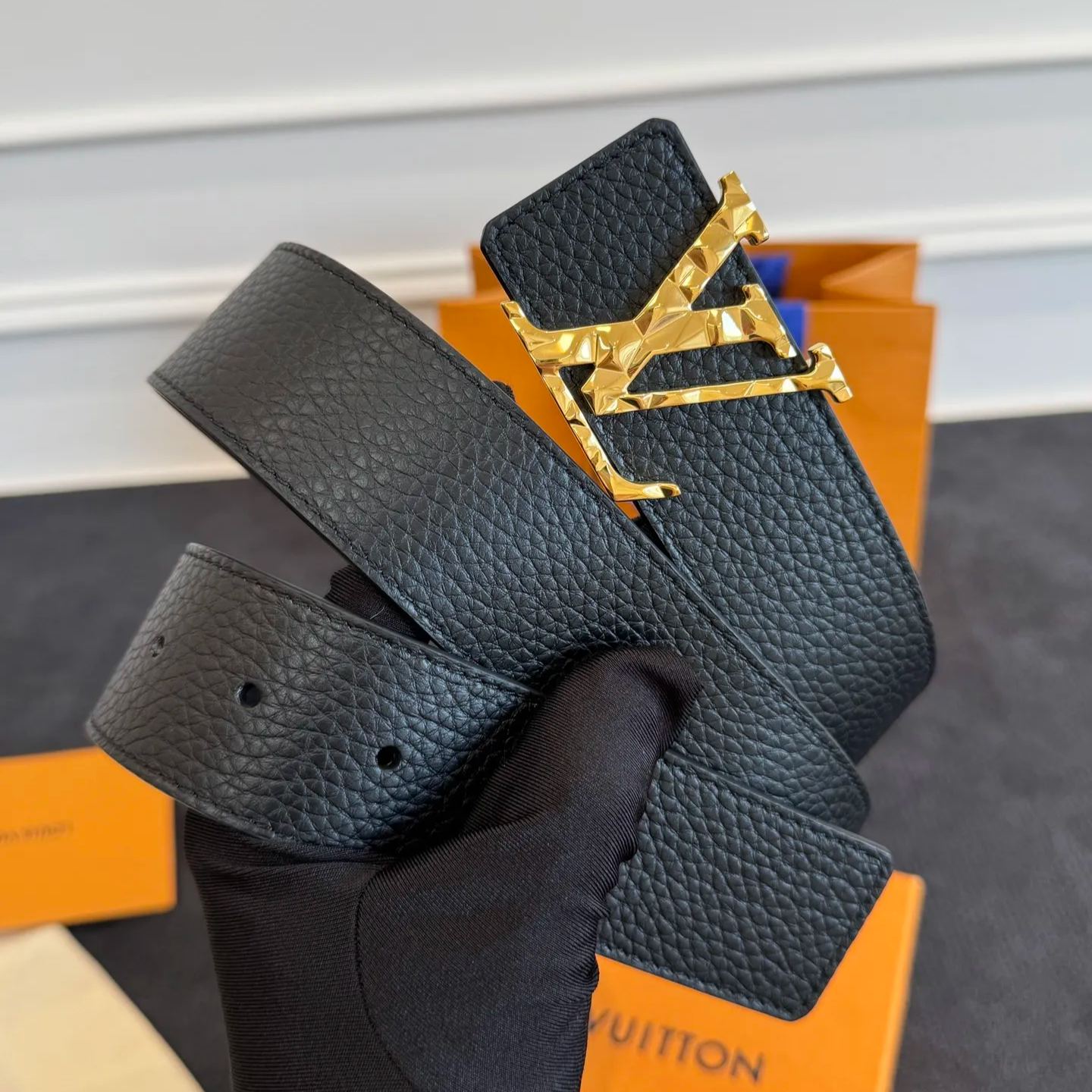 【Louis Vuitton】 メンズ  幅：4.0CM 長：105-125CM