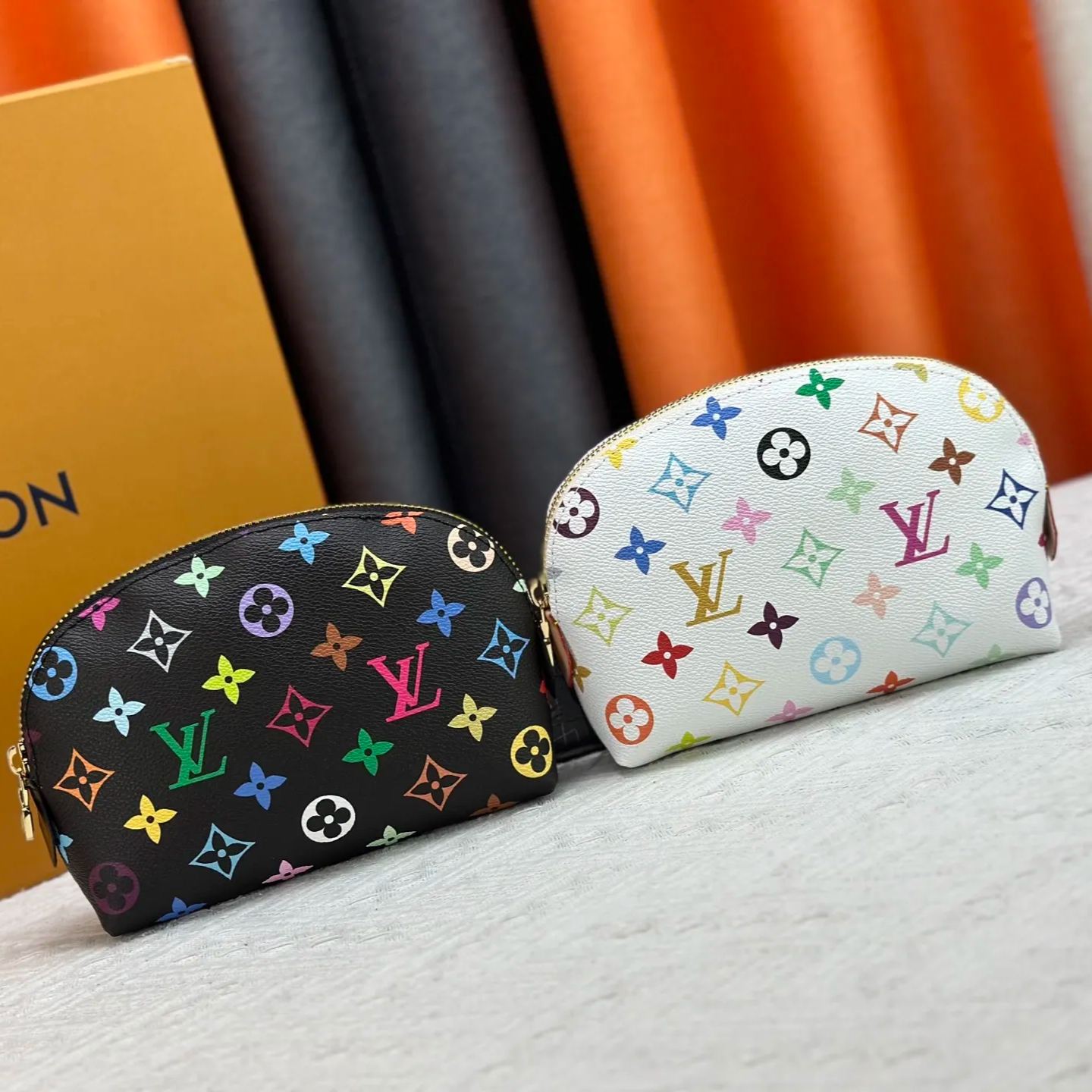 【LOUIS VUITTON】17*12*6CM