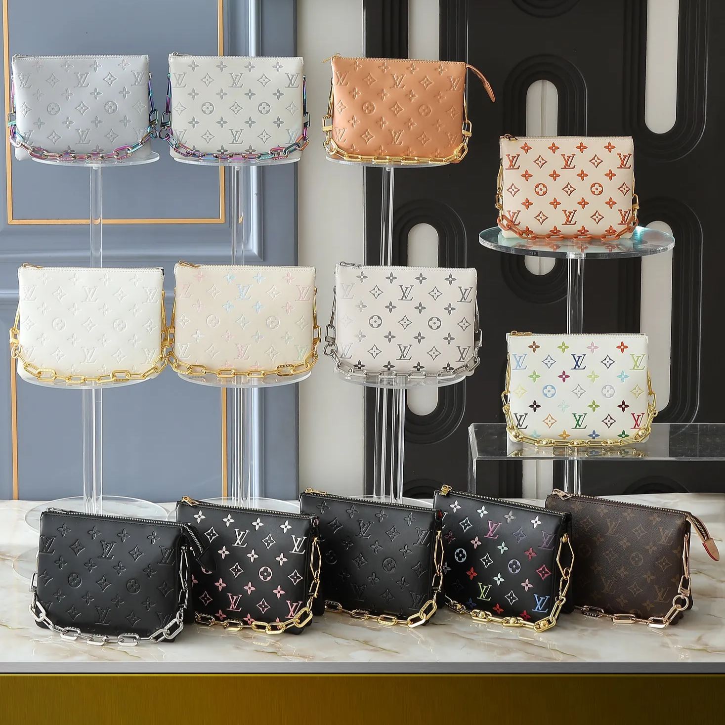 【LOUIS VUITTON】Coussin BB 21.0 x 16.0 x 7.0cm