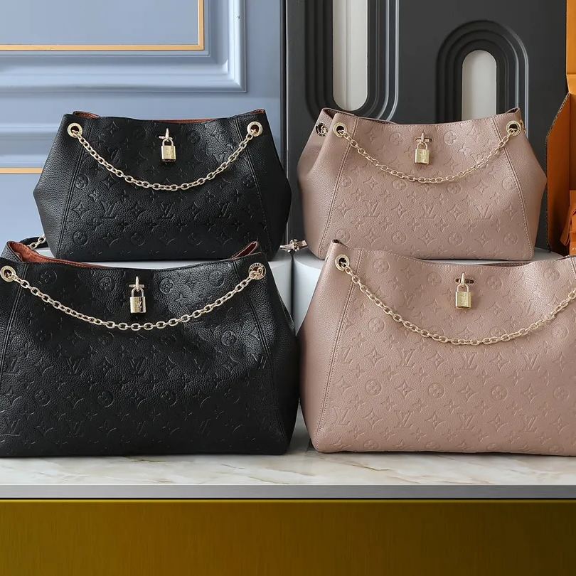 【LOUIS VUITTON】Anytime