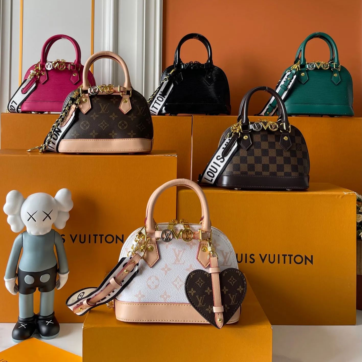 【LOUIS VUITTON】Alma Mini LV&I