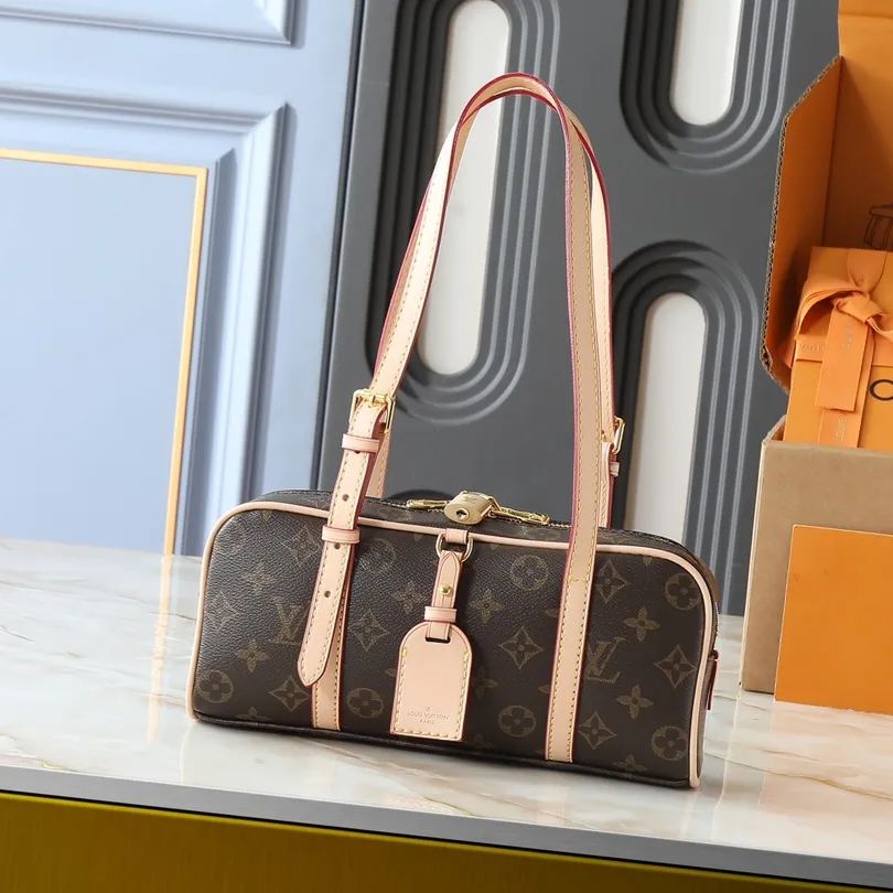 【LOUIS VUITTON】Cité
