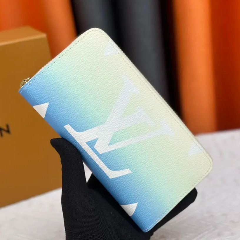 【LOUIS VUITTON】19.5 x 10.5 x 2.5 cm