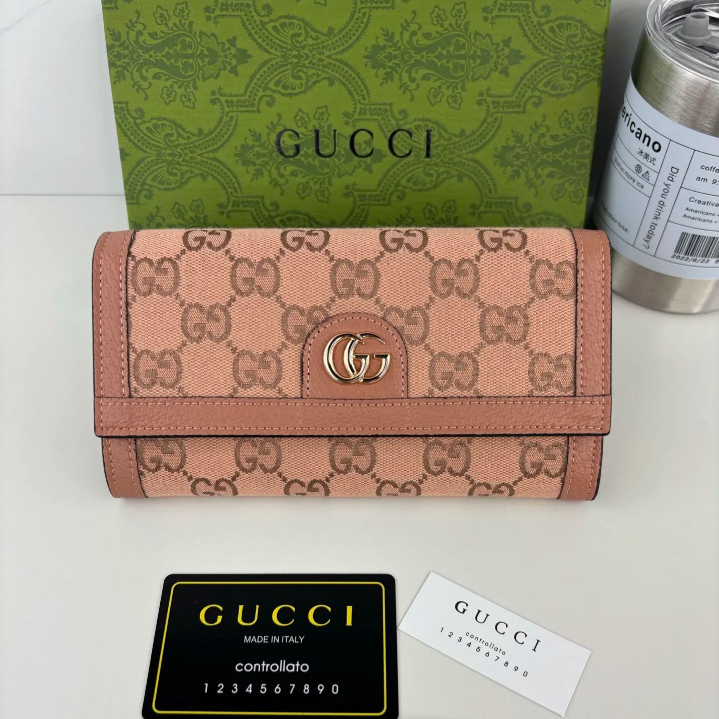【GUCCI】19 x 10 x 3cm