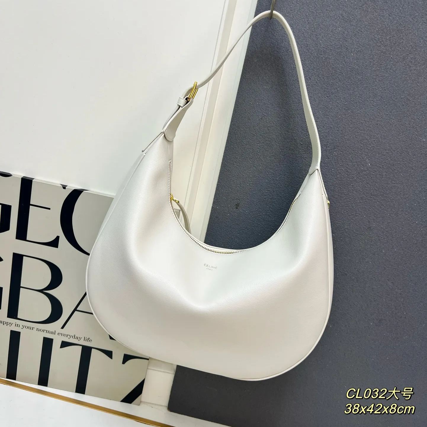 【CELINE】25 Lulu  38x42x8cm