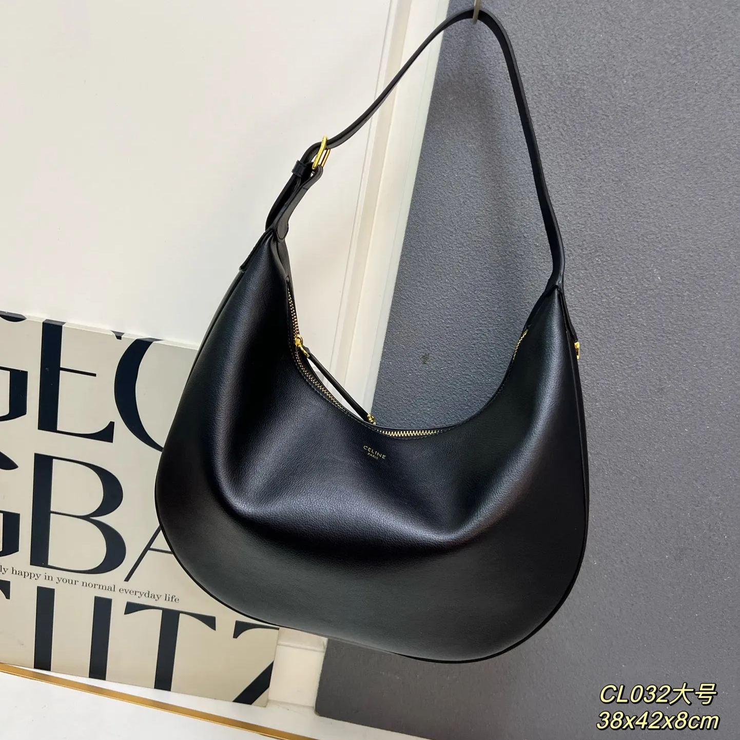 【CELINE】25 Lulu  38x42x8cm
