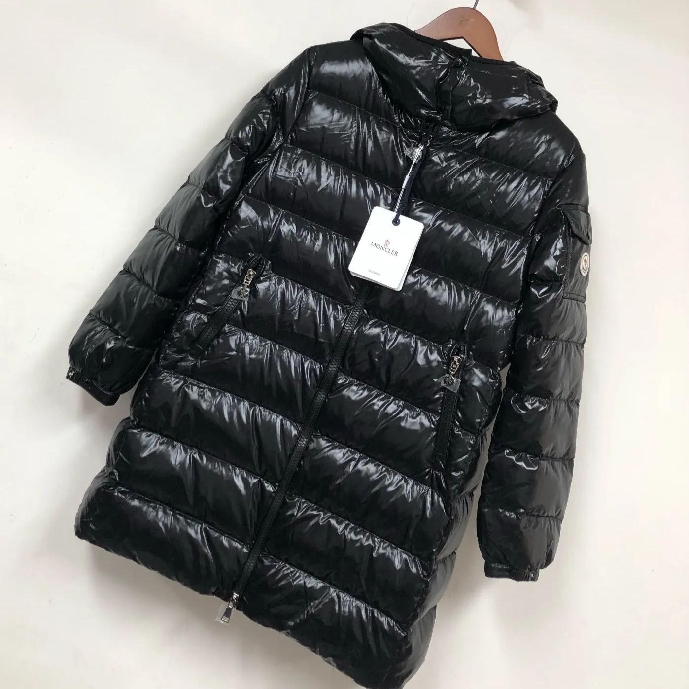 【ダウンジャケット】Moncler  Courcelles  1-2-3-4（S-Xl）