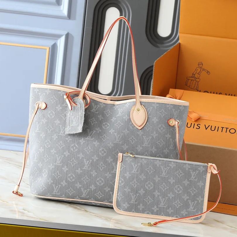 【LOUIS VUITTON】Neverfull 31.0 x 28.0 x 14.0 cm