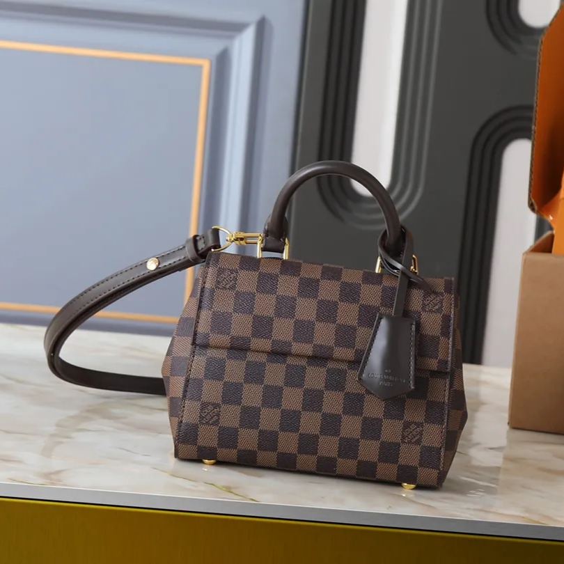 【LOUIS VUITTON】BOND STREET BB  24 x 17 x 9.5 cm