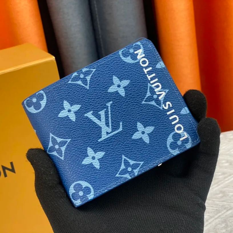 【LOUIS VUITTON】11.5 x 9. 0cm