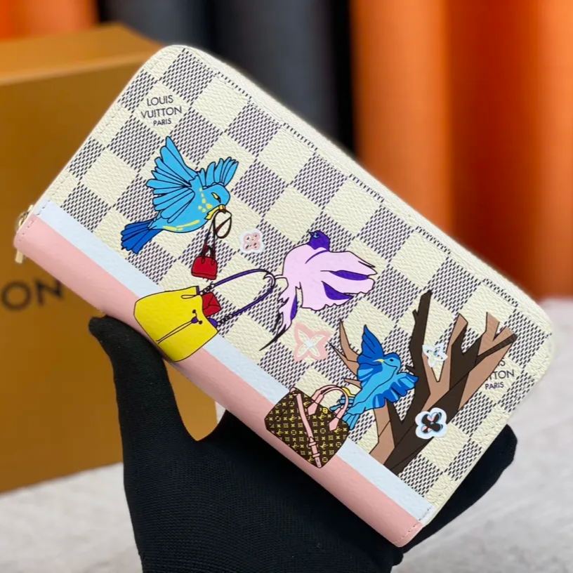 【LOUIS VUITTON】Vivienne Holidays  19.5 x 10.5 x 2.5CM