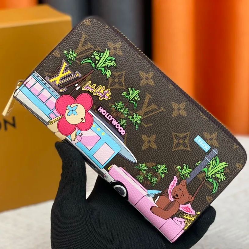 【LOUIS VUITTON】Vivienne Holidays  19.5 x 10.5 x 2.5CM