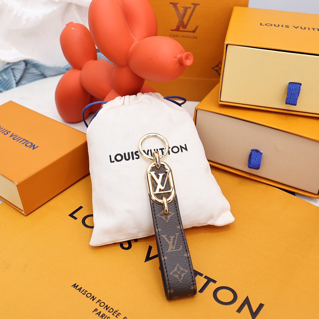 【LOUIS VUITTON】キーケース キーホルダー -2色
