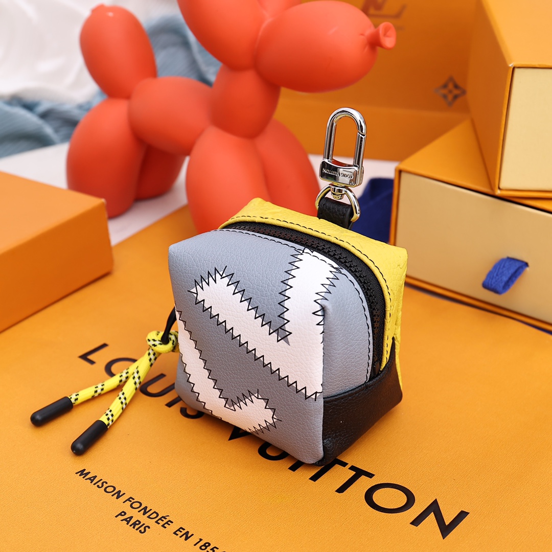 【LOUIS VUITTON】キーケース キーホルダー -2色