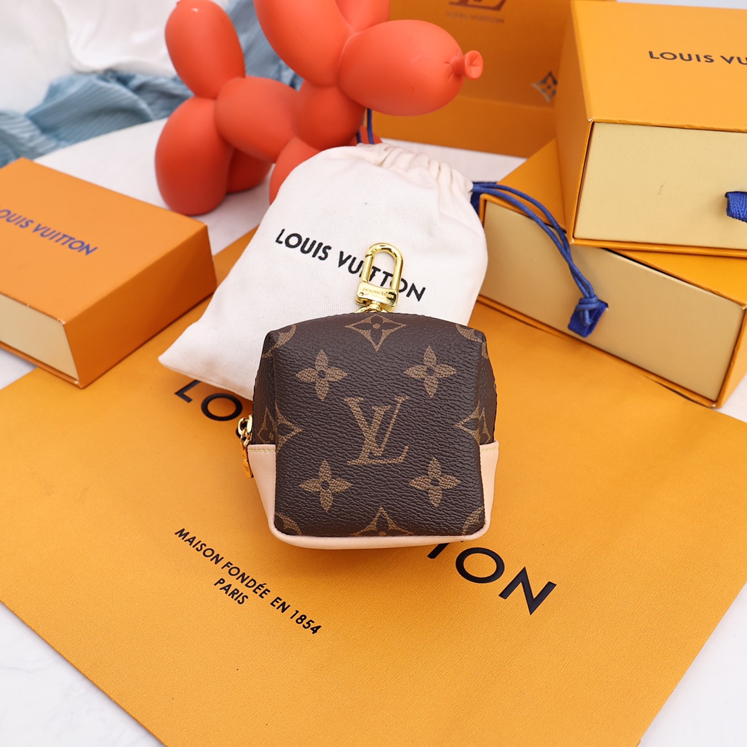 【LOUIS VUITTON】キーケース キーホルダー -2色