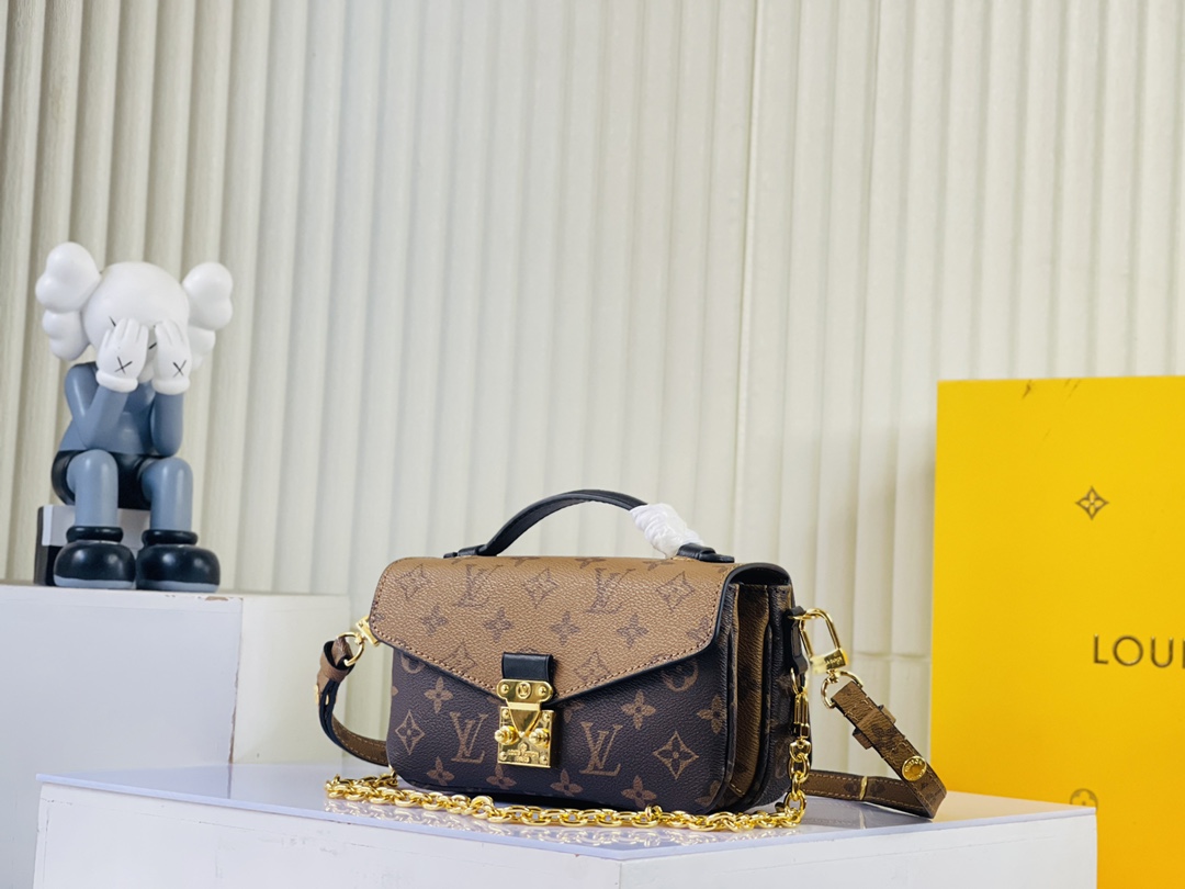 【LOUIS VUITTON】TOTE 18×17×8cm