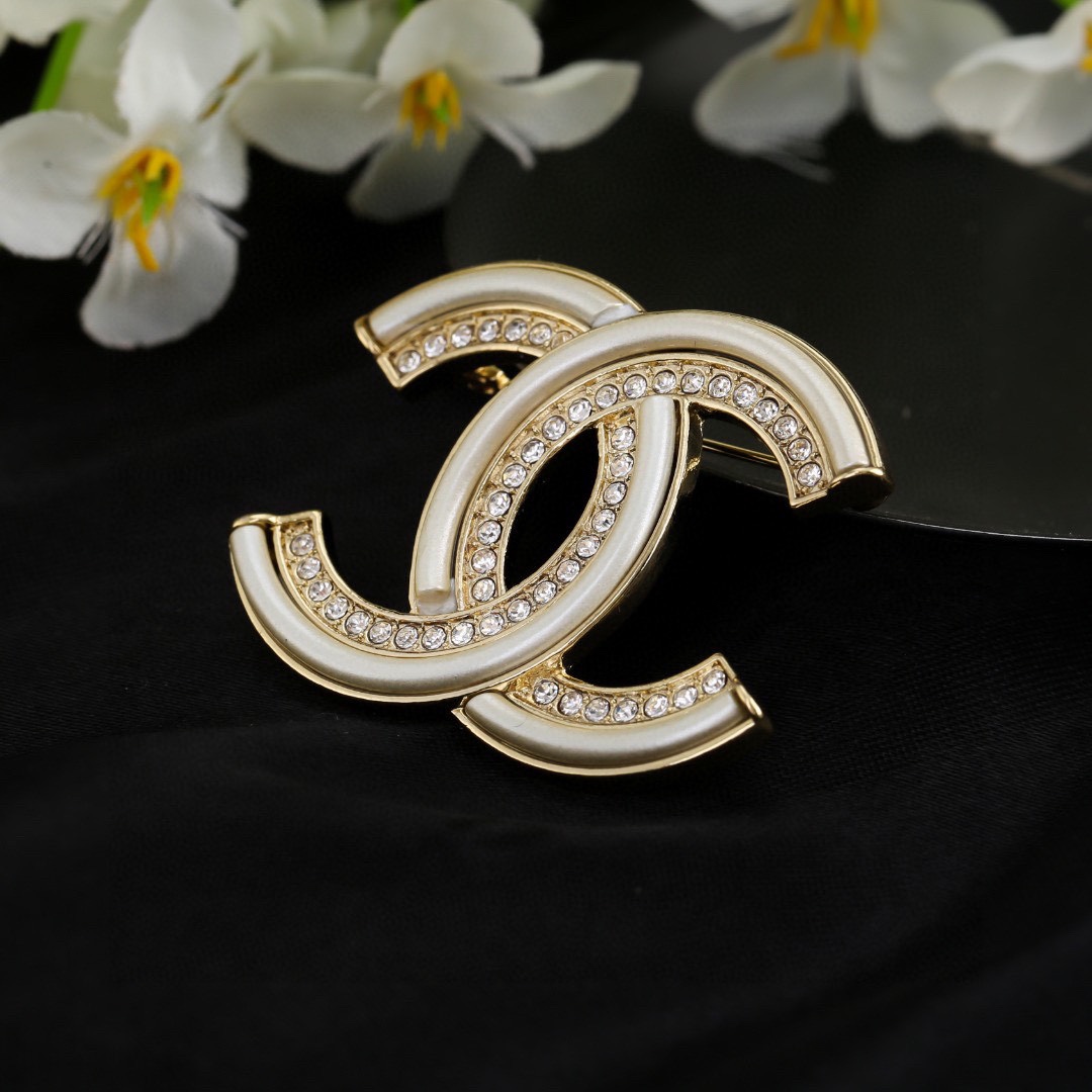 【ブローチ】★CHANEL★