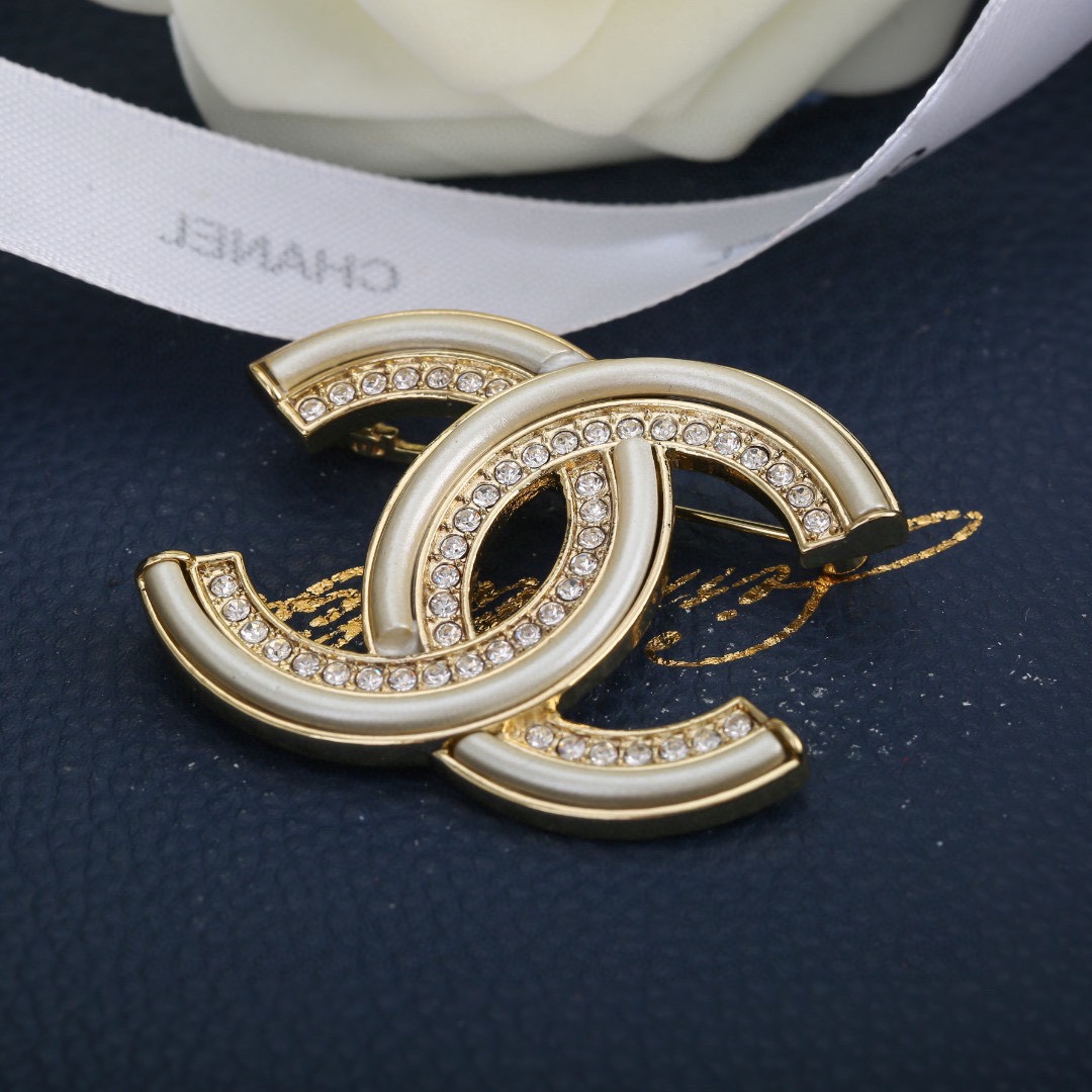 【ブローチ】★CHANEL★