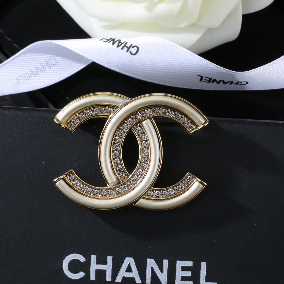 【ブローチ】★CHANEL★