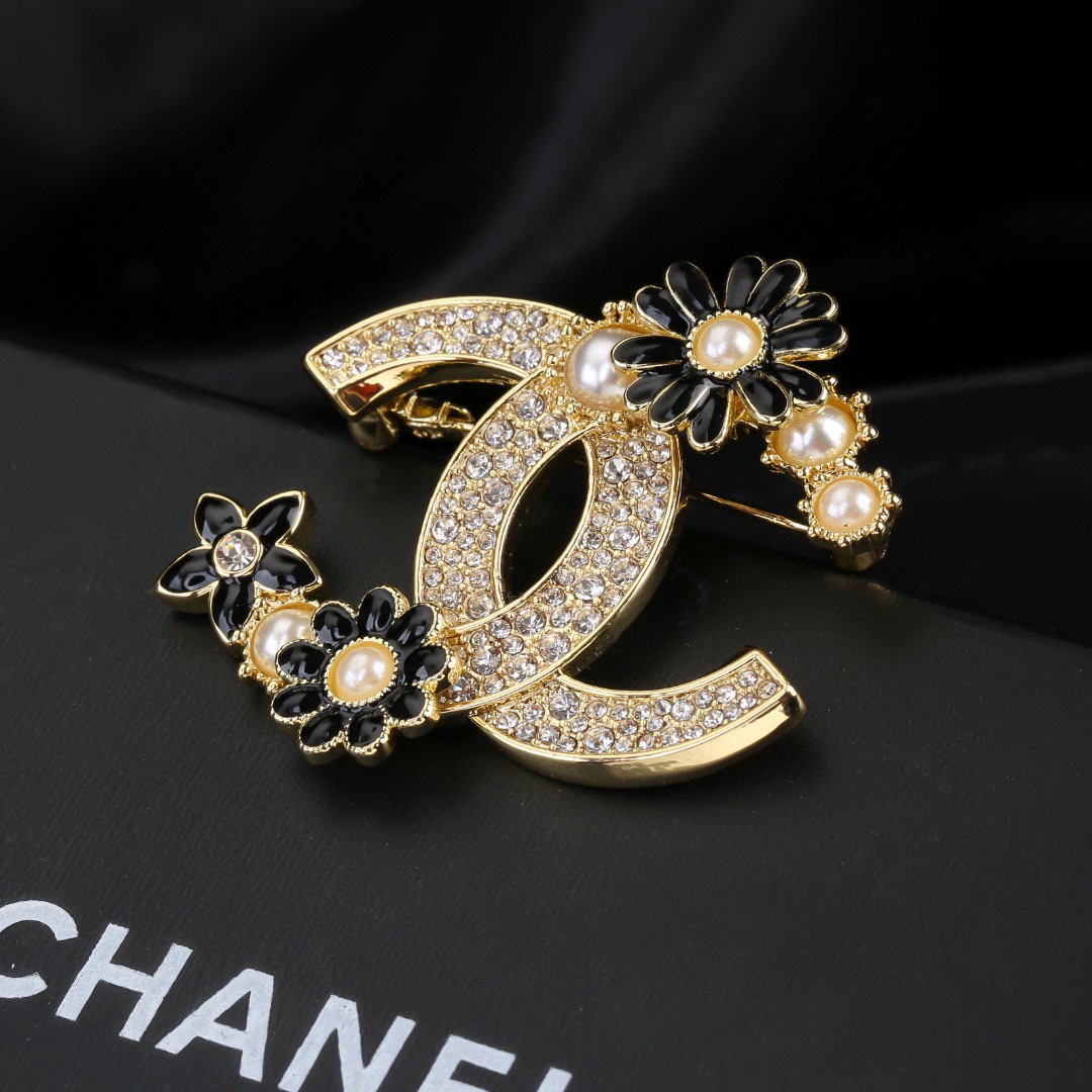 【ブローチ】★CHANEL★