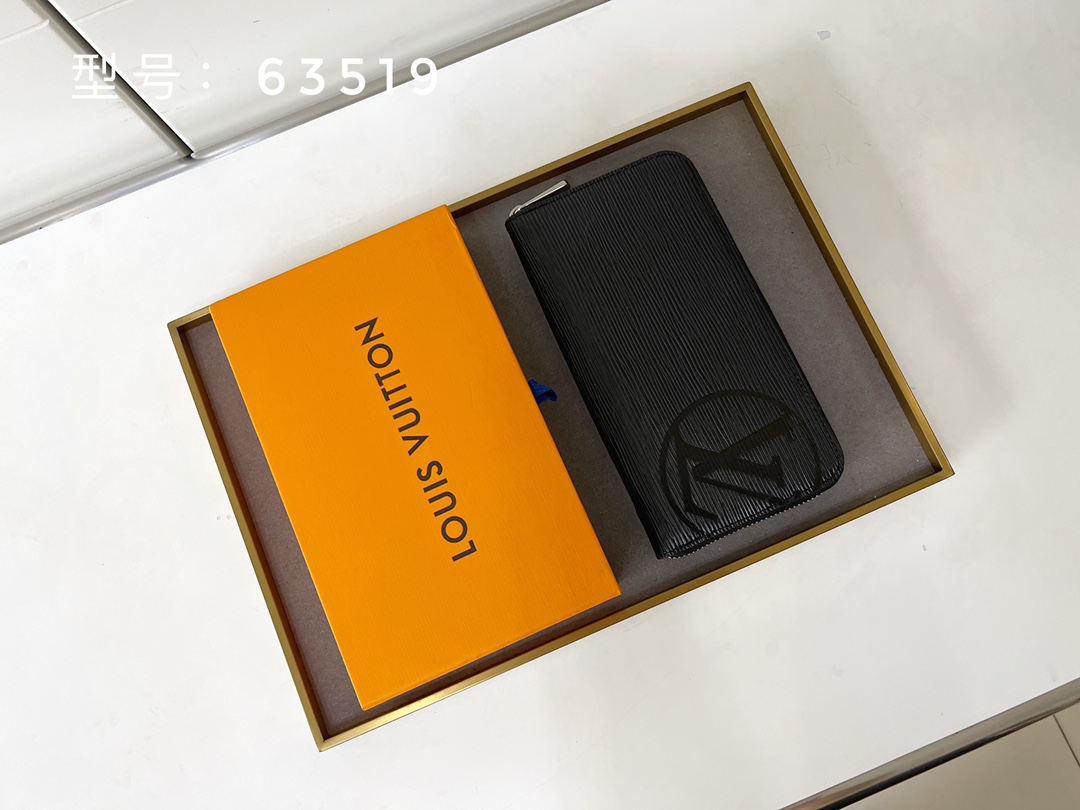 【LOUIS VUITTON】財布