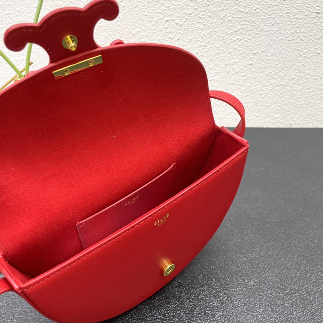 【CELINE】BESACE TRIOMPHE 23 X 13.5 X 6cm