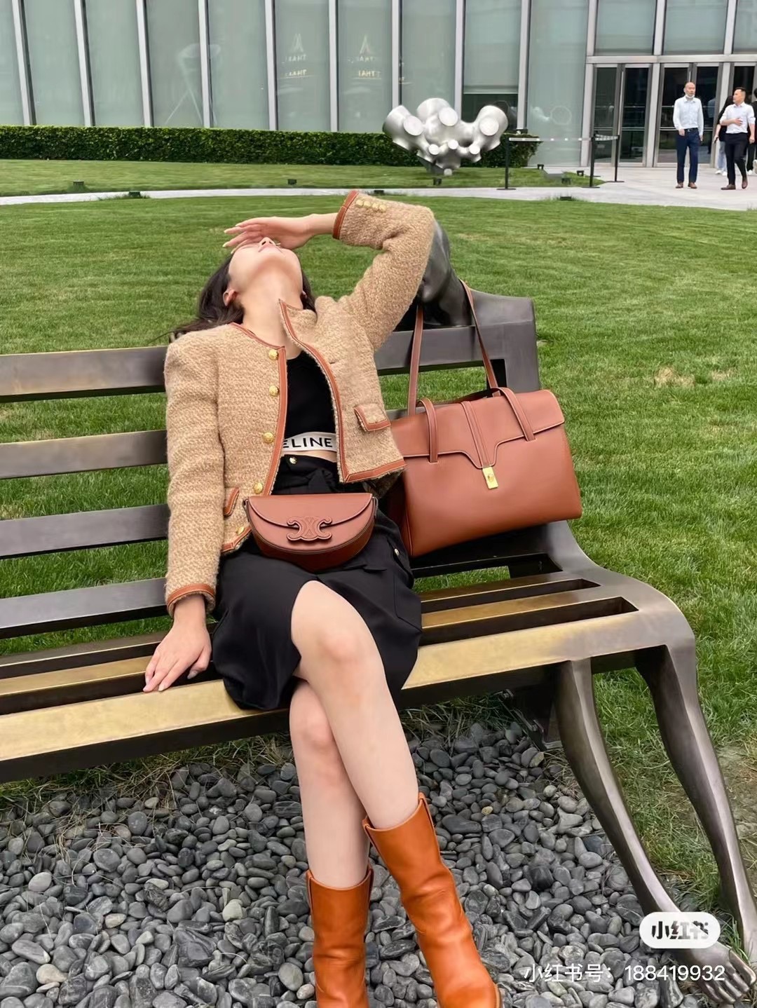 【CELINE】BESACE TRIOMPHE 23 X 13.5 X 6cm