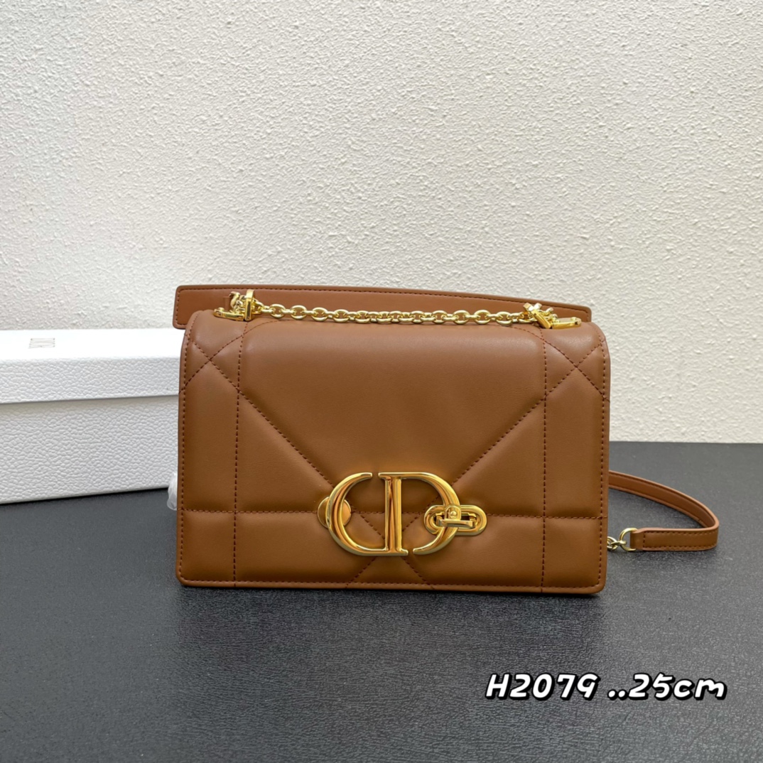 【シャネル】新作人気の斜め掛け cf mini handle 20cm カーフスキン -2色