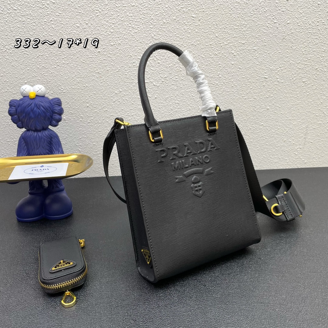 【PRADA】 番号:BA354 サイズ: 22x28x9cm