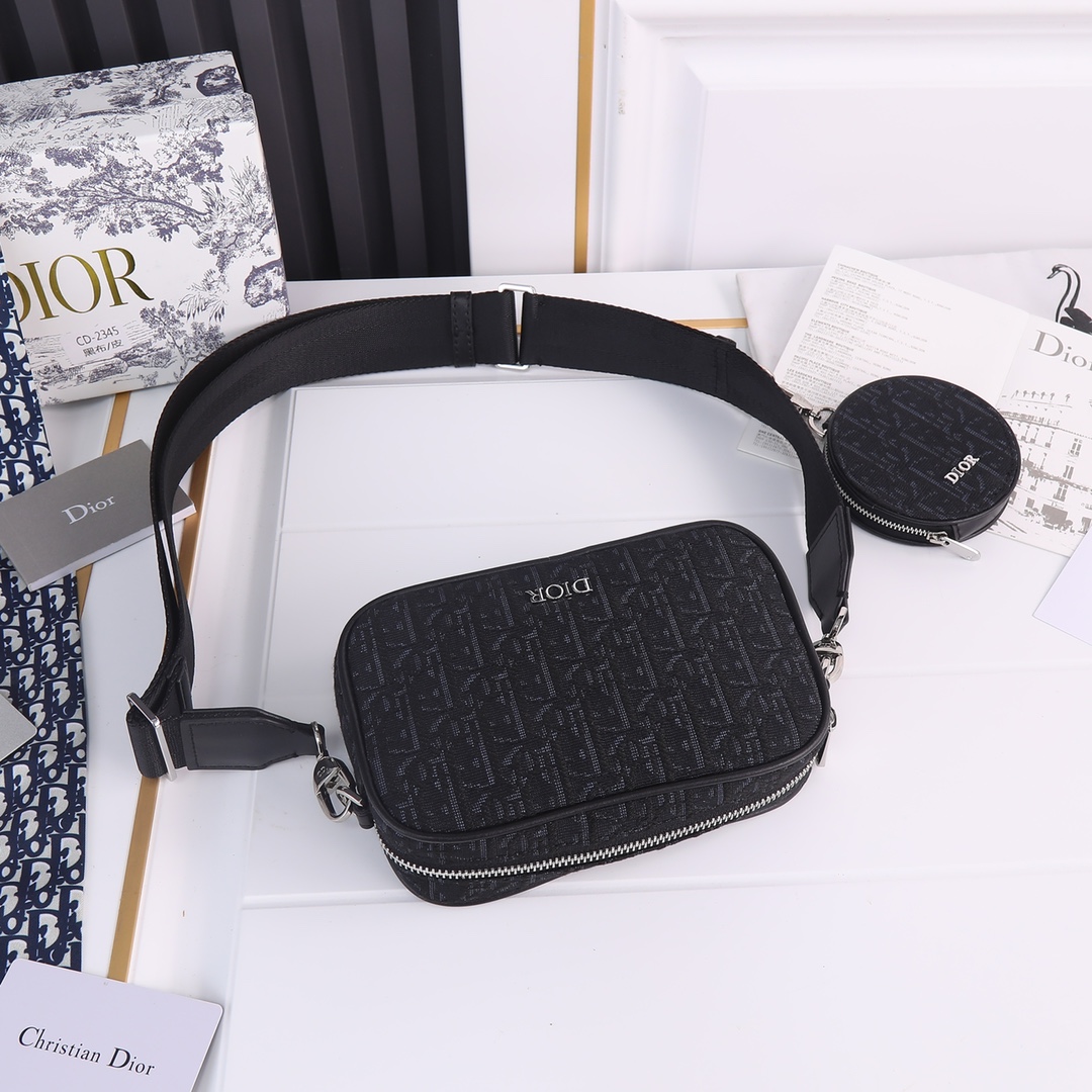 【シャネル】新作人気の斜め掛け cf mini handle 20cm カーフスキン -2色