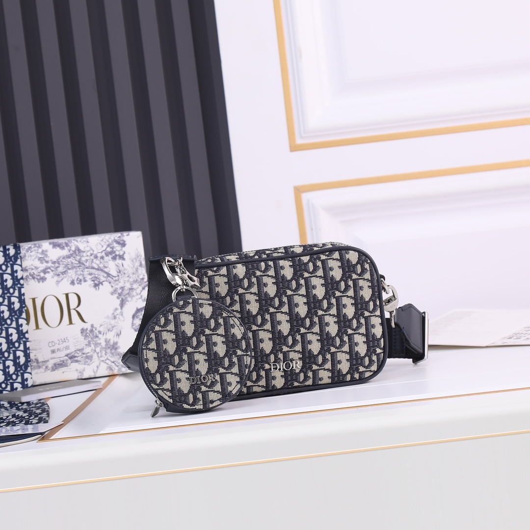 【シャネル】新作人気の斜め掛け cf mini handle 20cm カーフスキン -2色